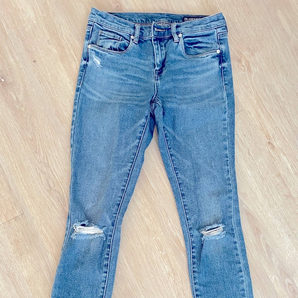 Blank NYC Reade Crop Ripped Skinny Jeans size 26